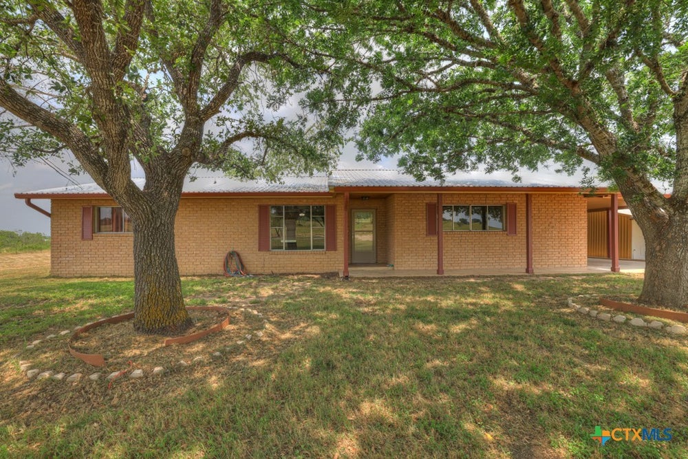 12125 Huber Road, Seguin, TX 78155 BHGRE