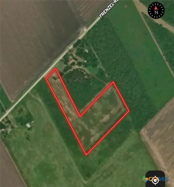 08 County Road 319, Edna, TX 77957