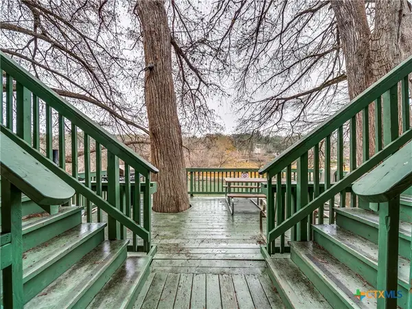 6780 River Road, New Braunfels, TX 78132