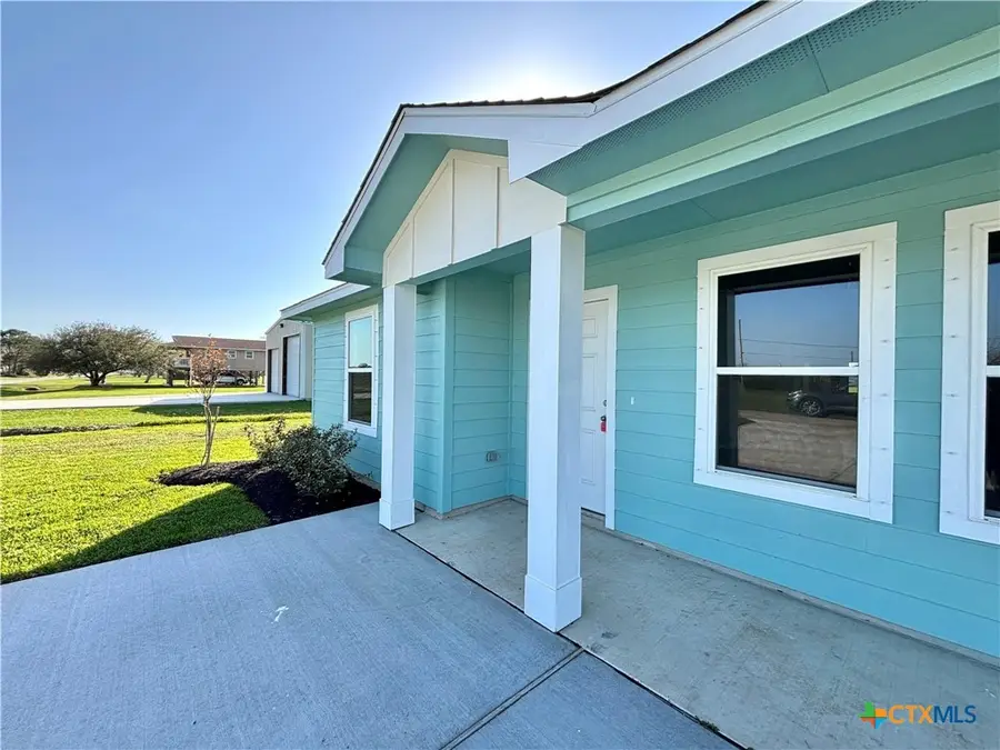 288 Buckskin, Palacios, TX 77465 - #2