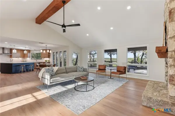 101 Mesa Drive, Wimberley, TX 78676