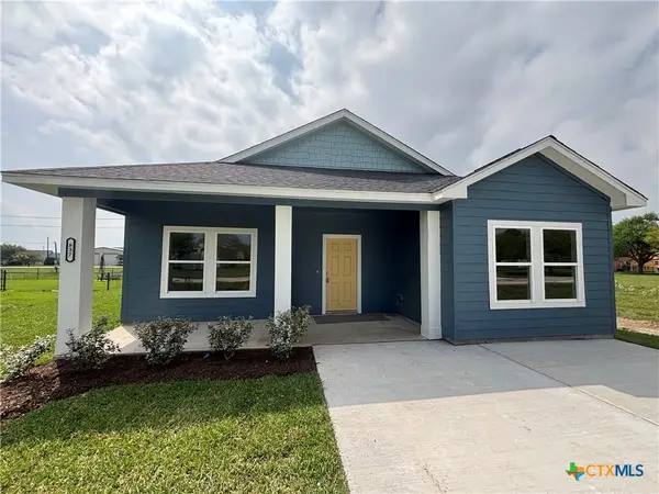 837 Swallow Drive, Palacios, TX 77465