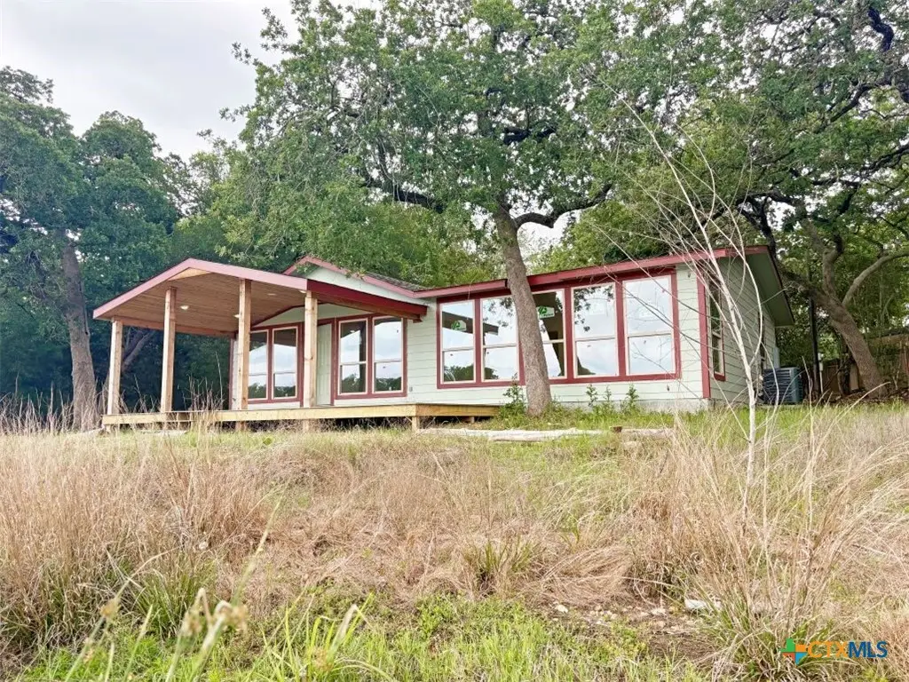 106 Caddo, Smithville, TX 78957 - #1
