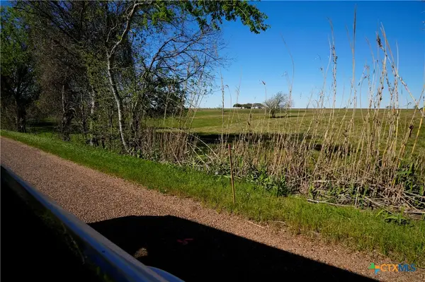 TR6 Falke-heinrich Road, Schulenburg, TX 78956