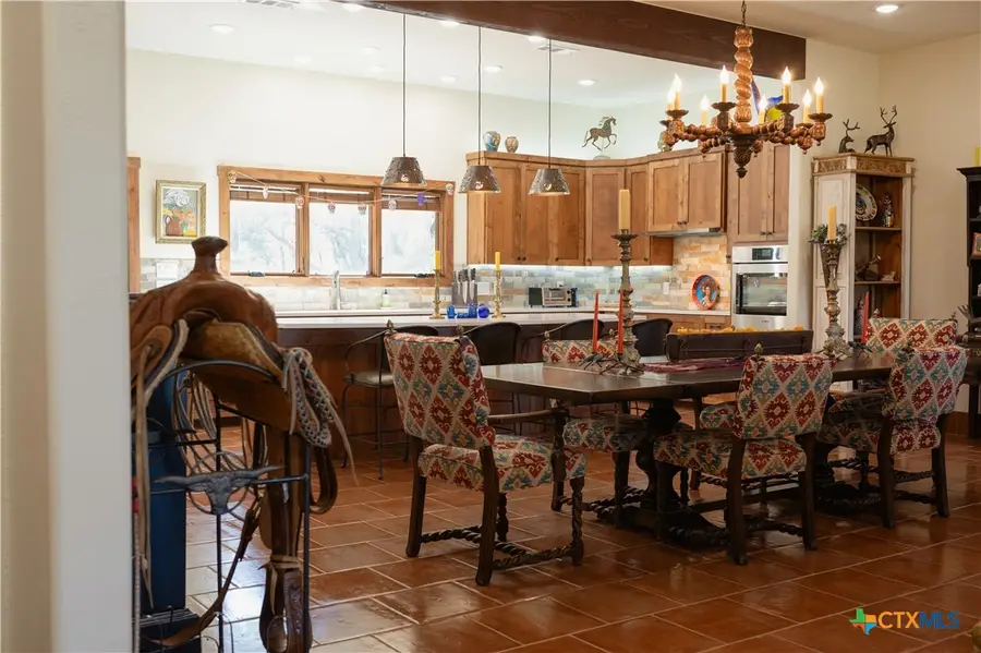 19348 N Us Highway 281, Lampasas, TX 76550 - #2