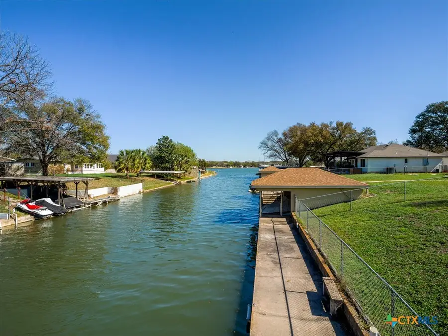 106 Flamingo Circle, Marble Falls, TX 78654 - #2
