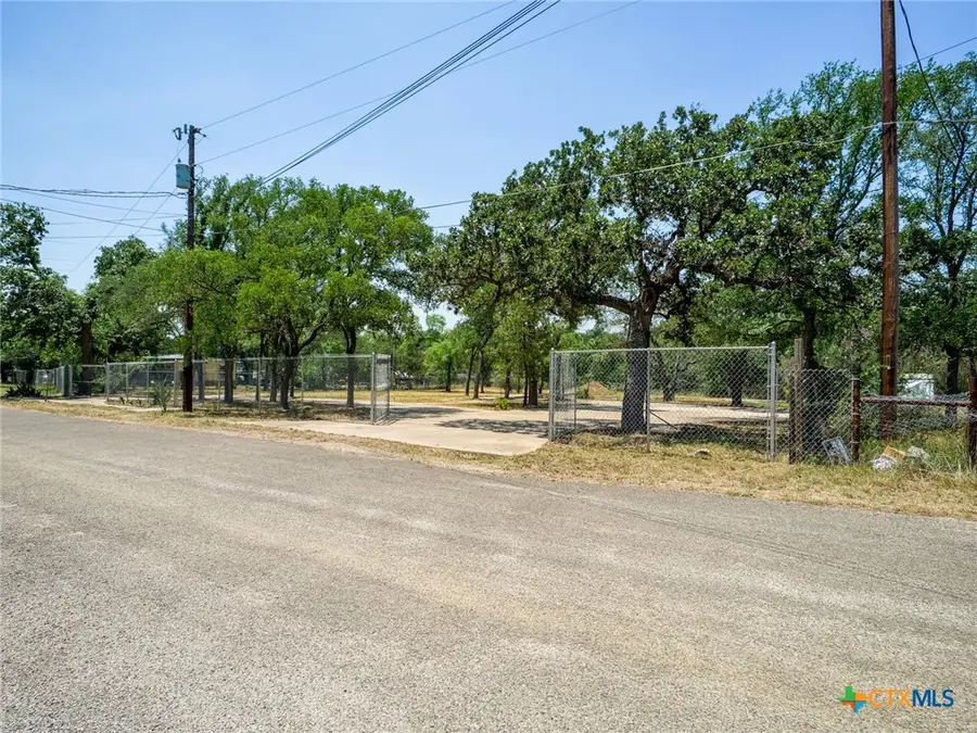 2805 Kingdom Drive, Marble Falls, TX 78654 - #2