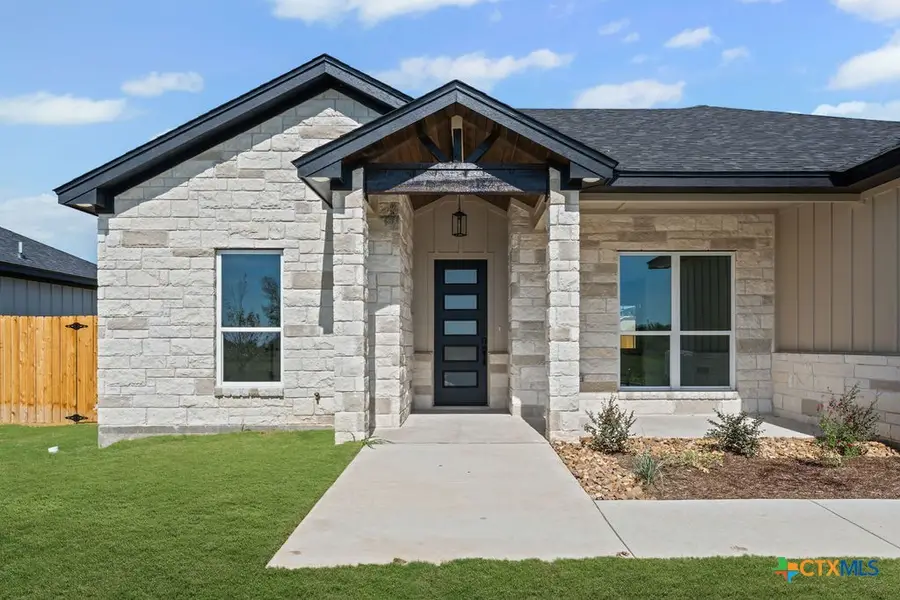 220 Creek Plum Lane, Temple, TX 76502 - Image #2