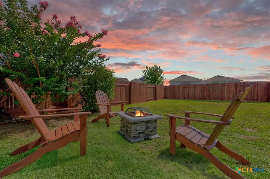 116 W Oakstone Dr., Georgetown, TX 78628 - #2
