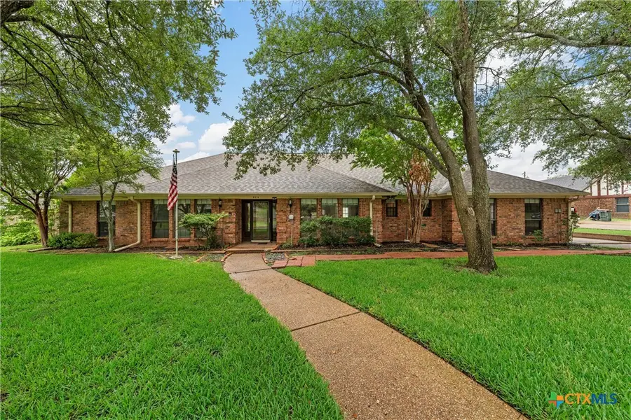 8216 Teakwood Drive, Woodway, TX 76712 - #2