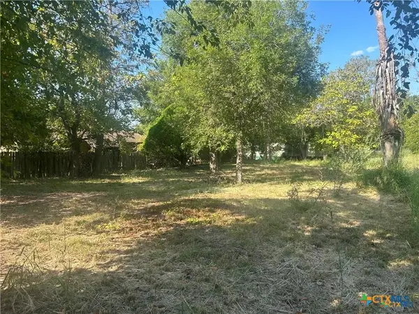 505 Crain Street, Cuero, TX 77954