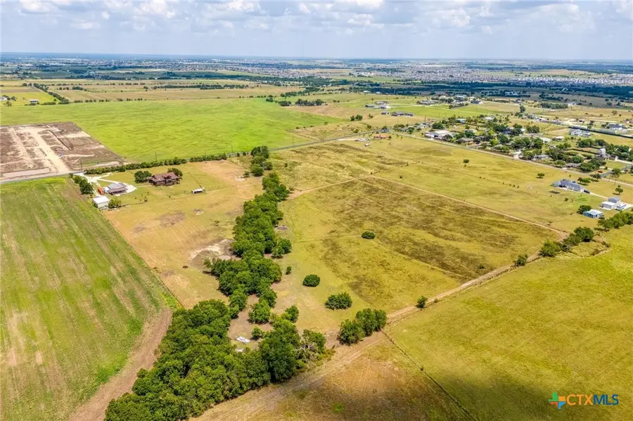 1250 County Road 311, Jarrell, TX 76537 - Image #2