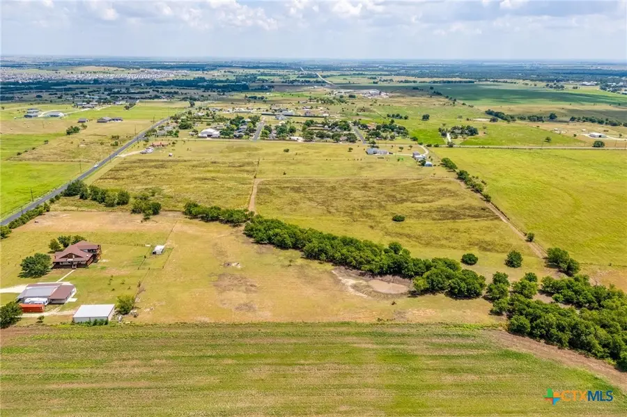 1250 County Road 311, Jarrell, TX 76537 - Image #3
