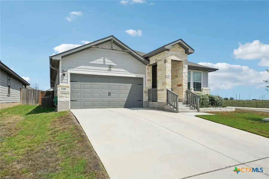 1281 Carl Glen, New Braunfels, TX 78130 - Image #3
