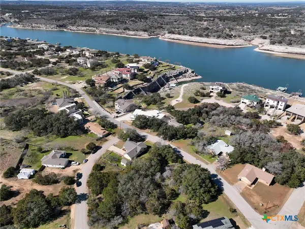 3003 Patriot Drive, Lago Vista, TX 78645
