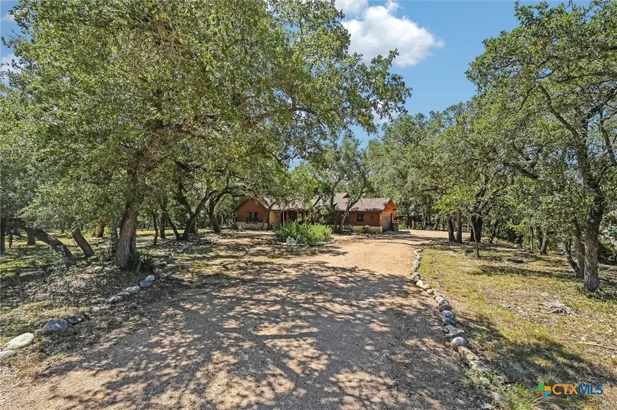 611 Mountain Crest Drive, Wimberley, TX 78676 - #2