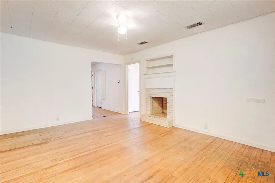 1415 N 7th Street, Temple, TX 76501 - Image #2