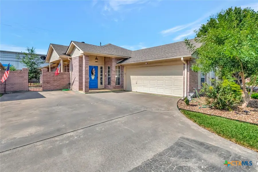 107 Tradewind Drive, Victoria, TX 77904 - Image #3