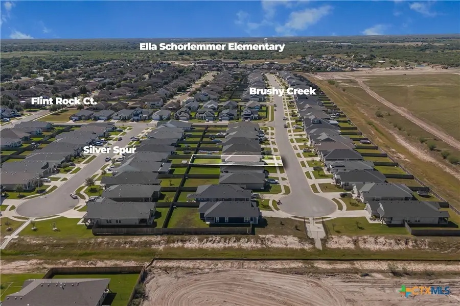 412 Brushy Creek, Victoria, TX 77904 - Image #3