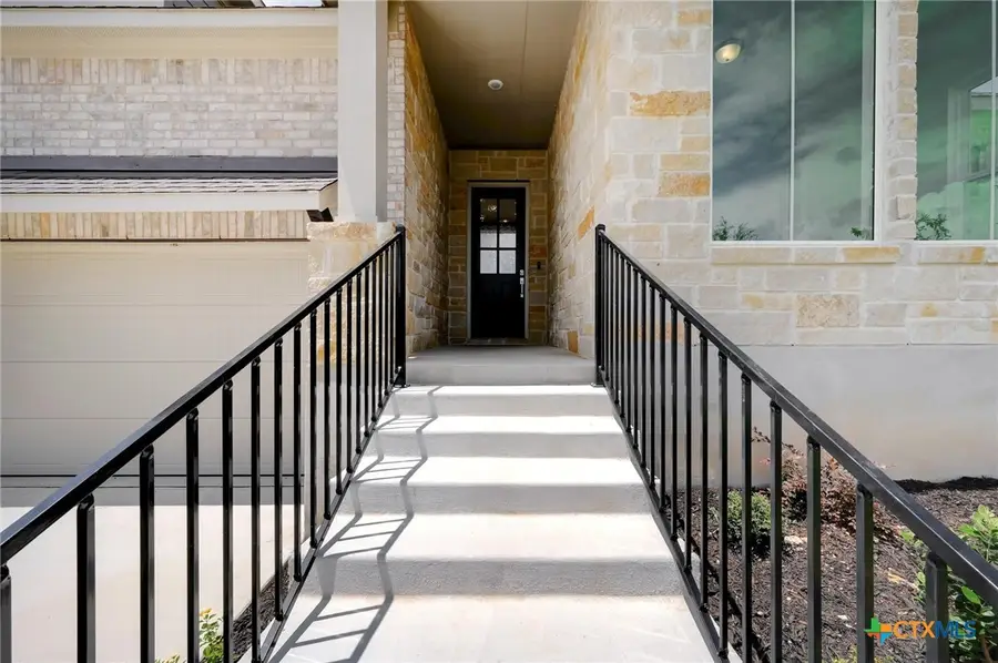 1823 Weinnacht, New Braunfels, TX 78132 - Image #3