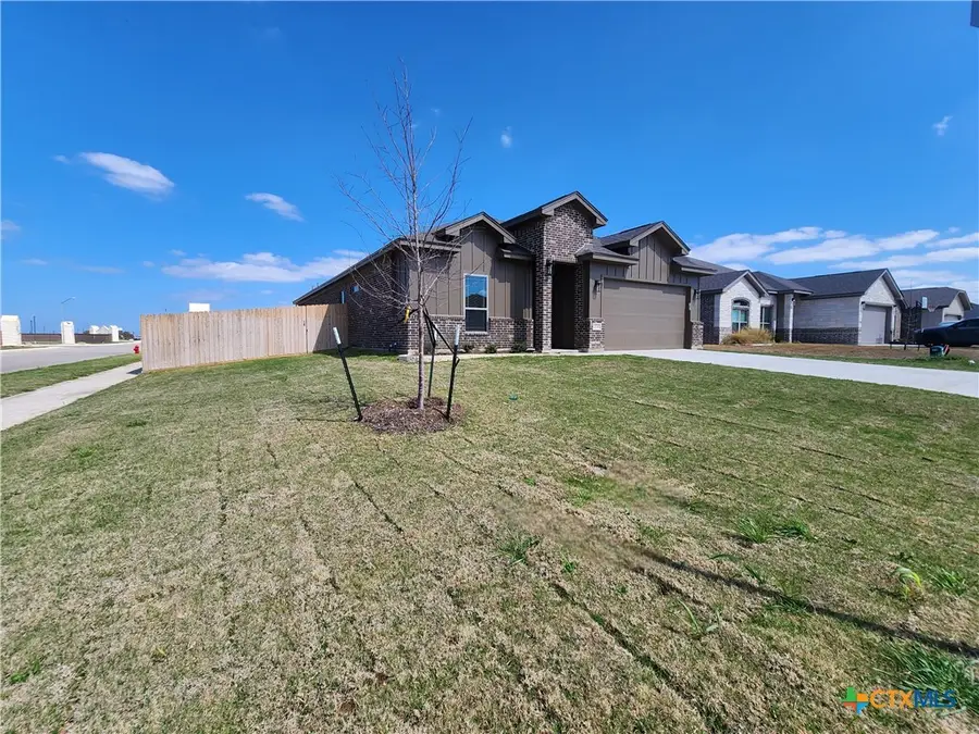 724 Eagle Crest Drive, Salado, TX 76571 - #2