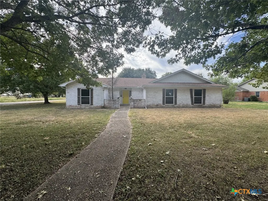 1516 E Mclennan Avenue, Mart, TX 76664 - #1