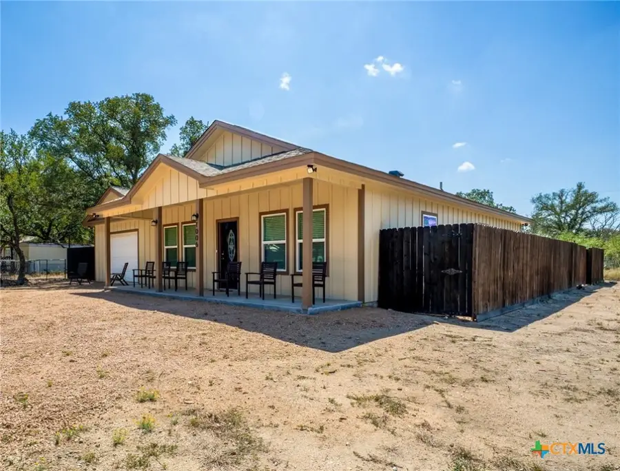 1006 Garfield Drive, Granite Shoals, TX 78654 - Image #3