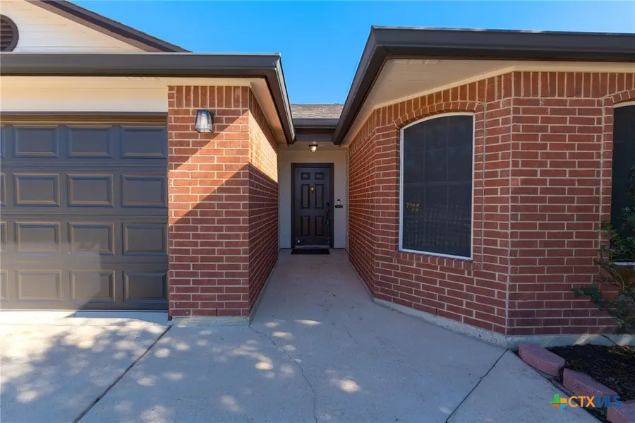 1009 E Ave S, Belton, TX 76513 - Image #2