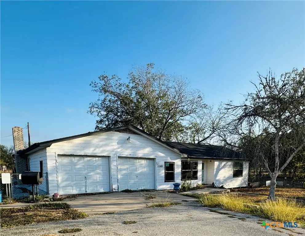 13249 Us Highway 87, Westhoff, TX 77994 - Image #1