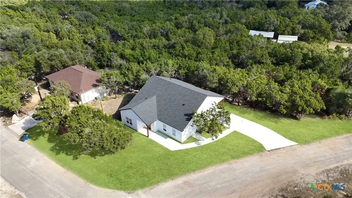 664 Rolling Hills Drive, Canyon Lake, TX 78133 - Image #1