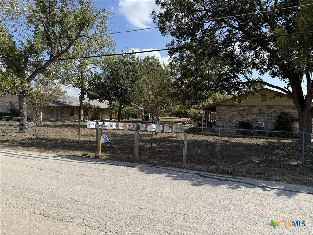 200 Quail Run Road, Martindale, TX 78655 - Image #1