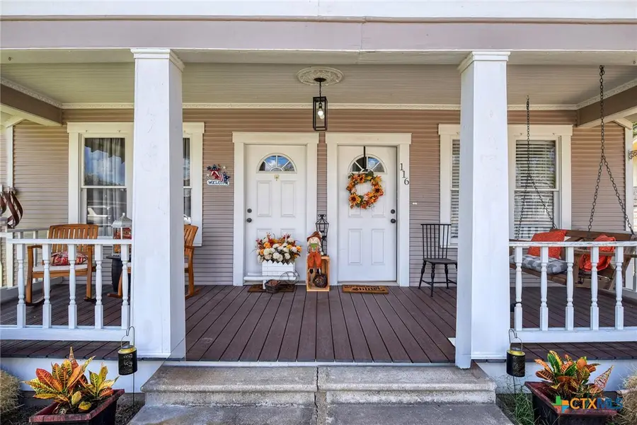 116 S Avenue, Shiner, TX 77984 - Image #3