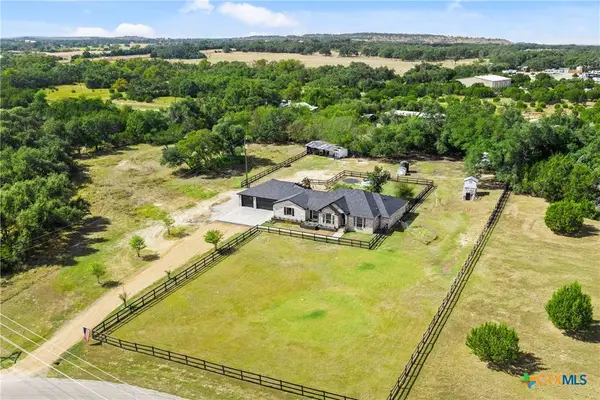 213 Beauchamp Road, Dripping Springs, TX 78620