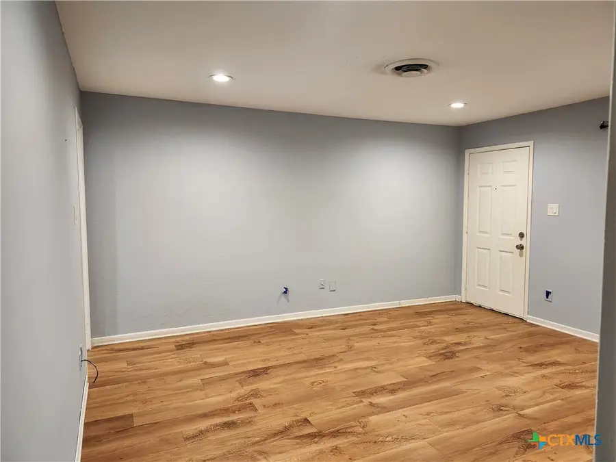 531 Westwood Drive, Port Lavaca, TX 77979 - Image #3