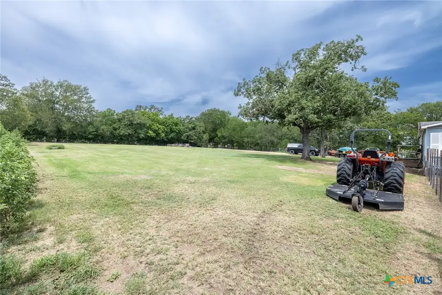 4771 County Road 228, Gonzales, TX 78629 - Image #2