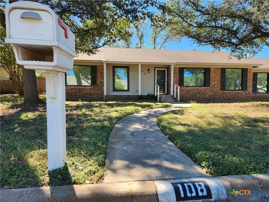 108 Parkview, Brady, TX 76825 - Image #2
