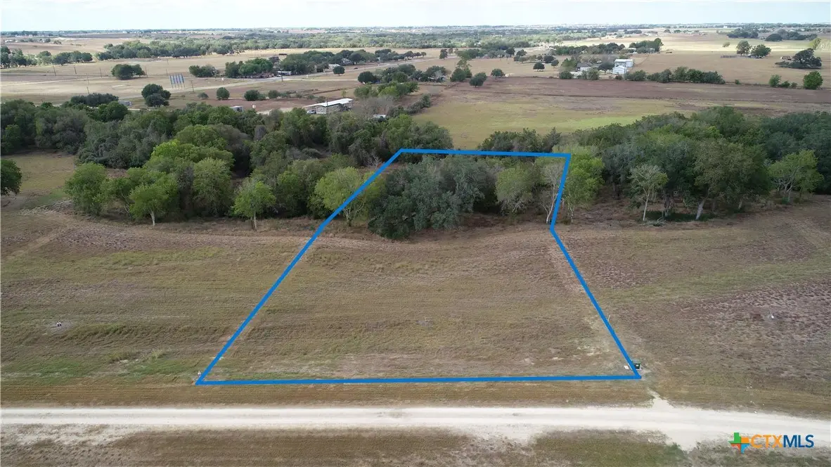 511 Cr 362 #Lot 3, Shiner, TX 77984 - Image #1