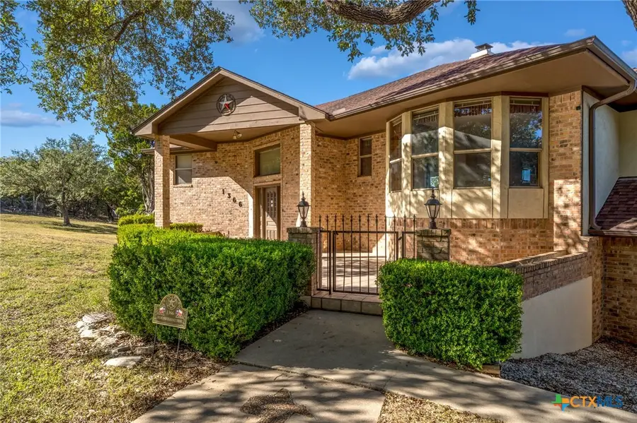 1366 Highland Terrace Drive, Canyon Lake, TX 78133 - Image #2