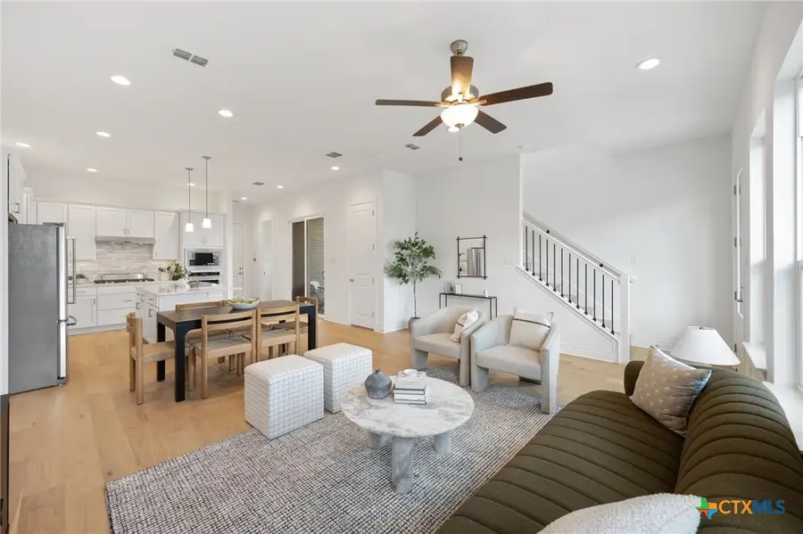 795 N Academy Avenue, New Braunfels, TX 78130 - Image #3