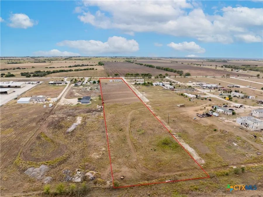 1972 W Fm 487, Jarrell, TX 76537 - Image #2