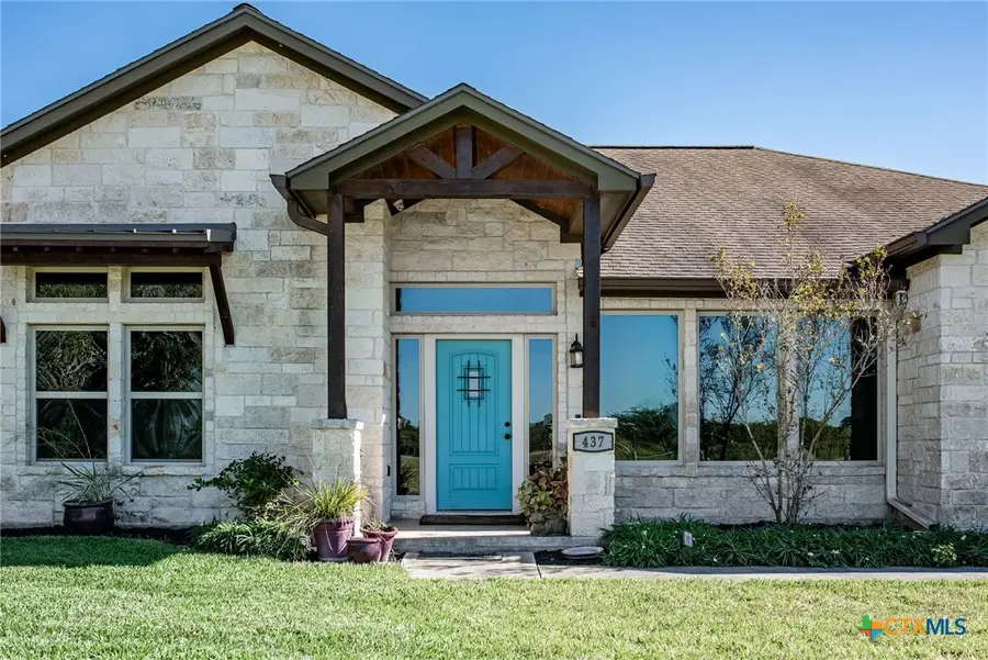 437 Bischoff Road, Inez, TX 77968 - Image #3