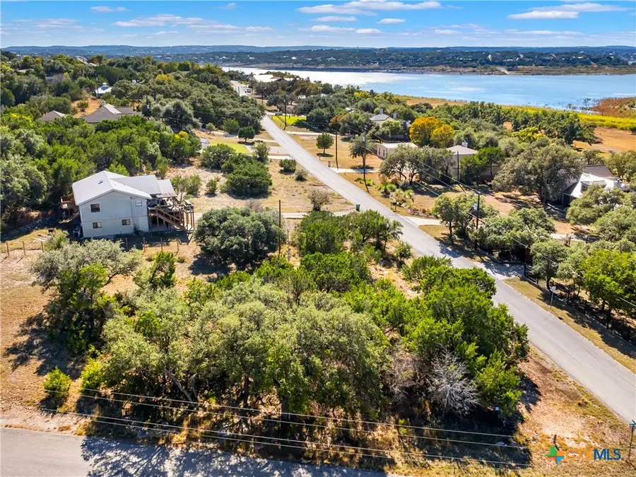 826 Lake Island Drive, Canyon Lake, TX 78133 - Image #2