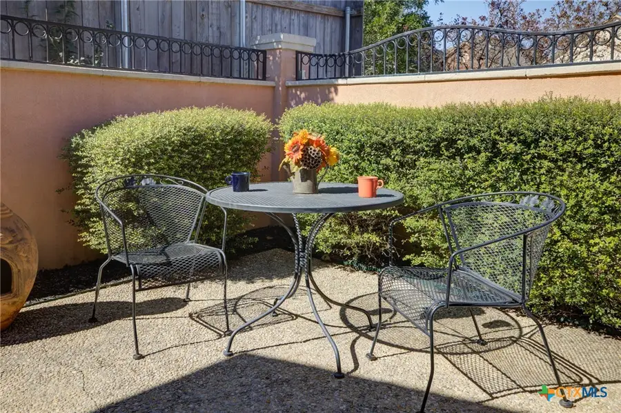 1165 Legacy Drive, New Braunfels, TX 78130 - Image #2