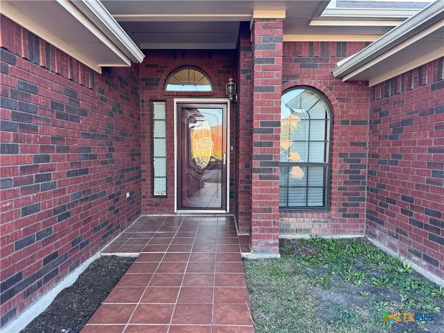 2402 Wisteria Lane, Killeen, TX 76549 - Image #2