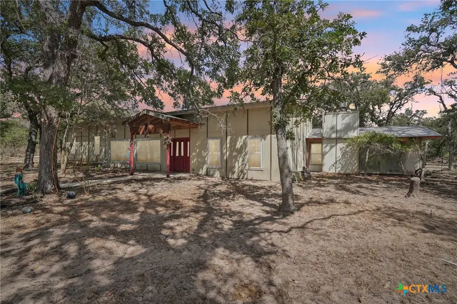 3001 Curry Rd, Seguin, TX 78155 - Image #2