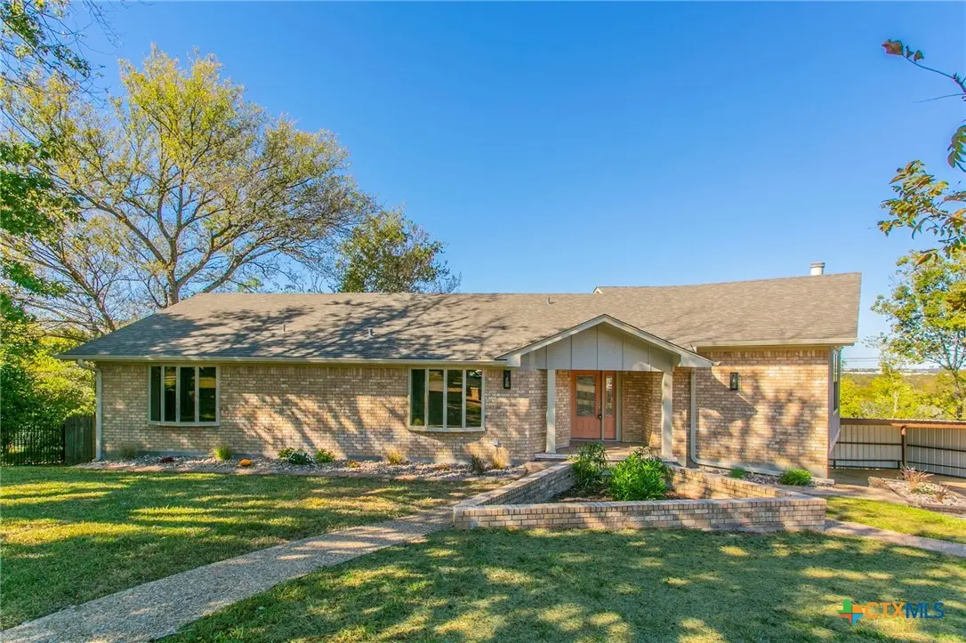 608 Ridgecrest Drive, Salado, TX 76571 - Image #1