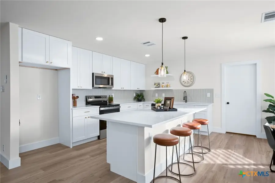 17901 Narsitin Lane, Pflugerville, TX 78660 - Image #2