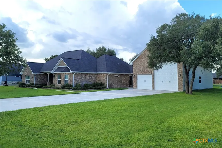 267 Oak View Drive, Inez, TX 77968 - Image #2