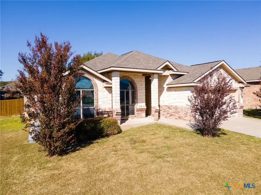 707 Brooklyn Kay Drive, Killeen, TX 76542 - Image #2