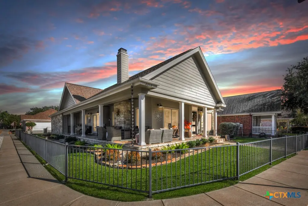 2252 Cotton Boulevard, New Braunfels, TX 78130 - Image #1